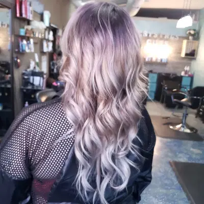 Neon Dreams Salon Llc