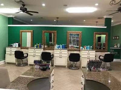 Azalea Spa & Salon