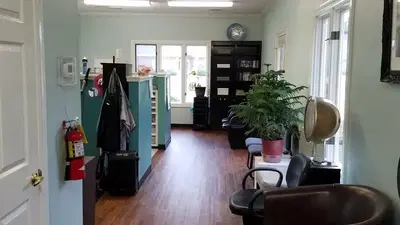 Cedar Run Hair Court
