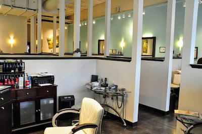 Posh Salon 104