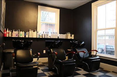 Salon Veritas