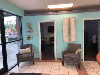 Elegant Divaz LLC Hair Salon