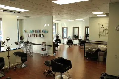 Parlor 7 Salon And Day Spa