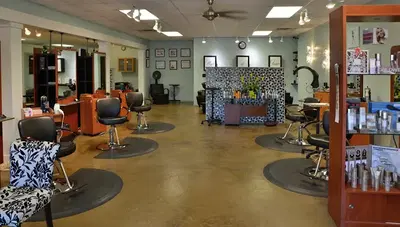 Myla de Franco Salon