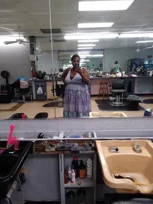 Rosa Mack Hairstyling