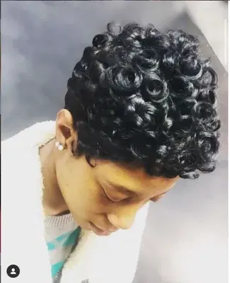 Andrea Elise Salon