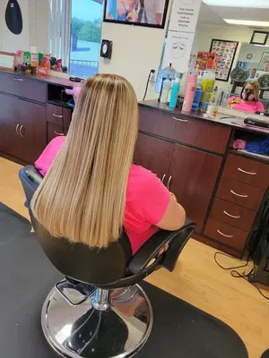 Maria beauty salon