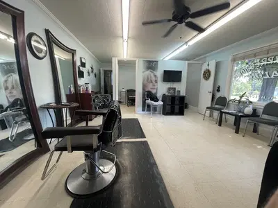 Shear Expressions Salon