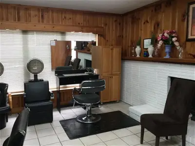 The Hair Salon LLC