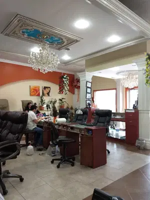 VIP Nails & Spa