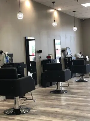 Salon Glow By Rashida LLC