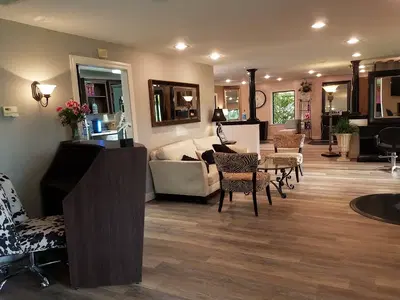 Tingen & Co Hair Studio