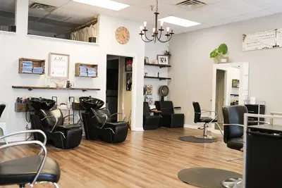 Salon Circa