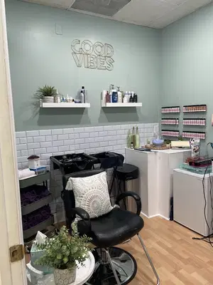 Higher Grounds Salon Studio