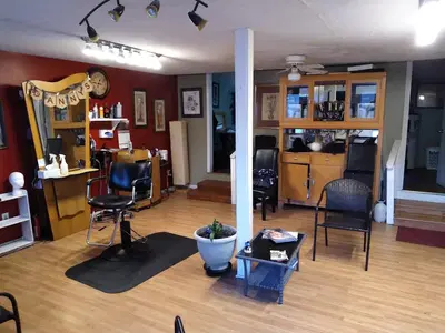 Danny's Cut & Styles