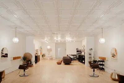 Hi Honey Salon