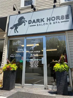 Dark Horse Salon & Spa