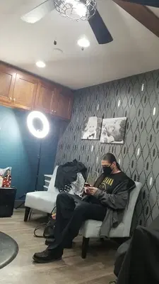 STUDIO NINE SIX 11 SALON