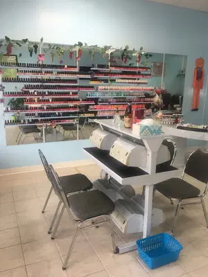 K&T Nails salon