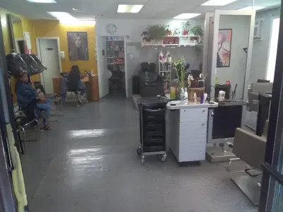 Delmary's Salon Unisex