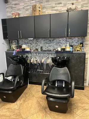 Rofer Hair Salon