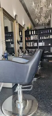 G M Hair Salon