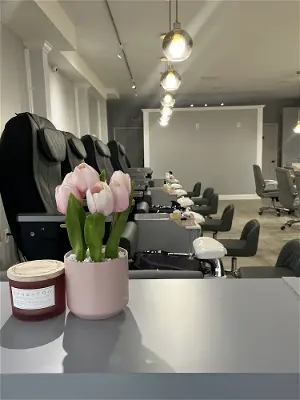 Pureluxe Nails & Spa