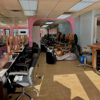 Divino Nino Beauty & Nail Salon