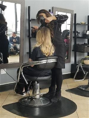 Bella Vista Hair Salon