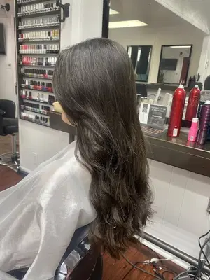 Magaly's Salon