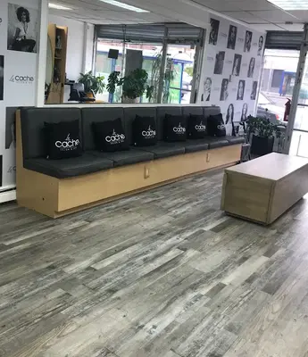 LE CACHE HAIR & NAIL SALON