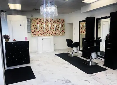 Stay Glamorous Beauty Salon & Hair Extensions