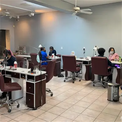 A&T nails spa