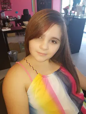 E Noir Salon Extensions & Color