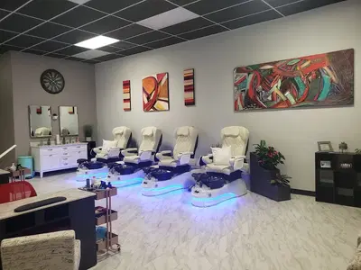 Tipsy Beauty Lounge