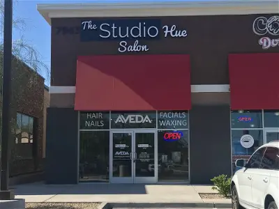 The Studio Hue Salon : Aveda