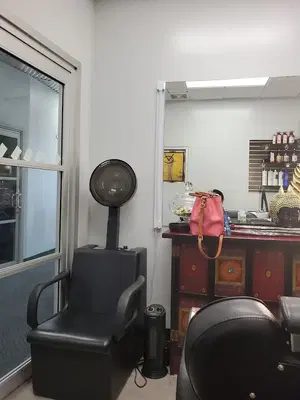 Sola Salons
