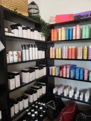 Salon La' Shae