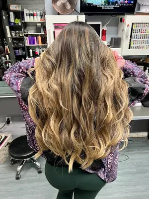 Honi and Hive Salon Spa