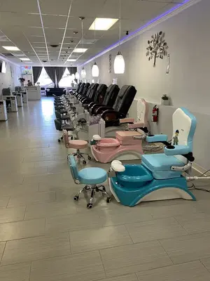 New Nails And Spa