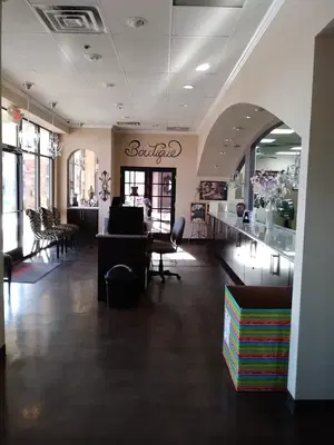 Posare Salon