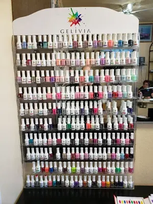 LEE MIDTOWN SALON