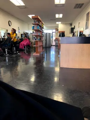mikis beauty salon