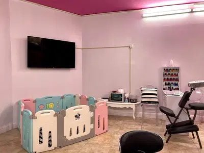The Party Nail