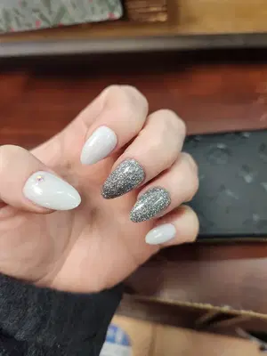 Red Label Nail Spa