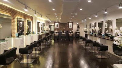 VAL MORE SALON