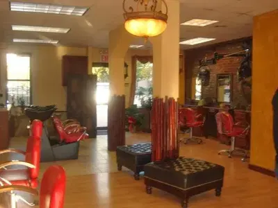 D' Pascual Hair Salon