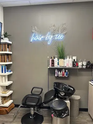 Salon h2o Hair by zee