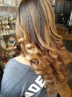 Mayerlines Beauty Salon