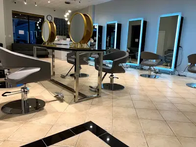 M2 HAIR SALON